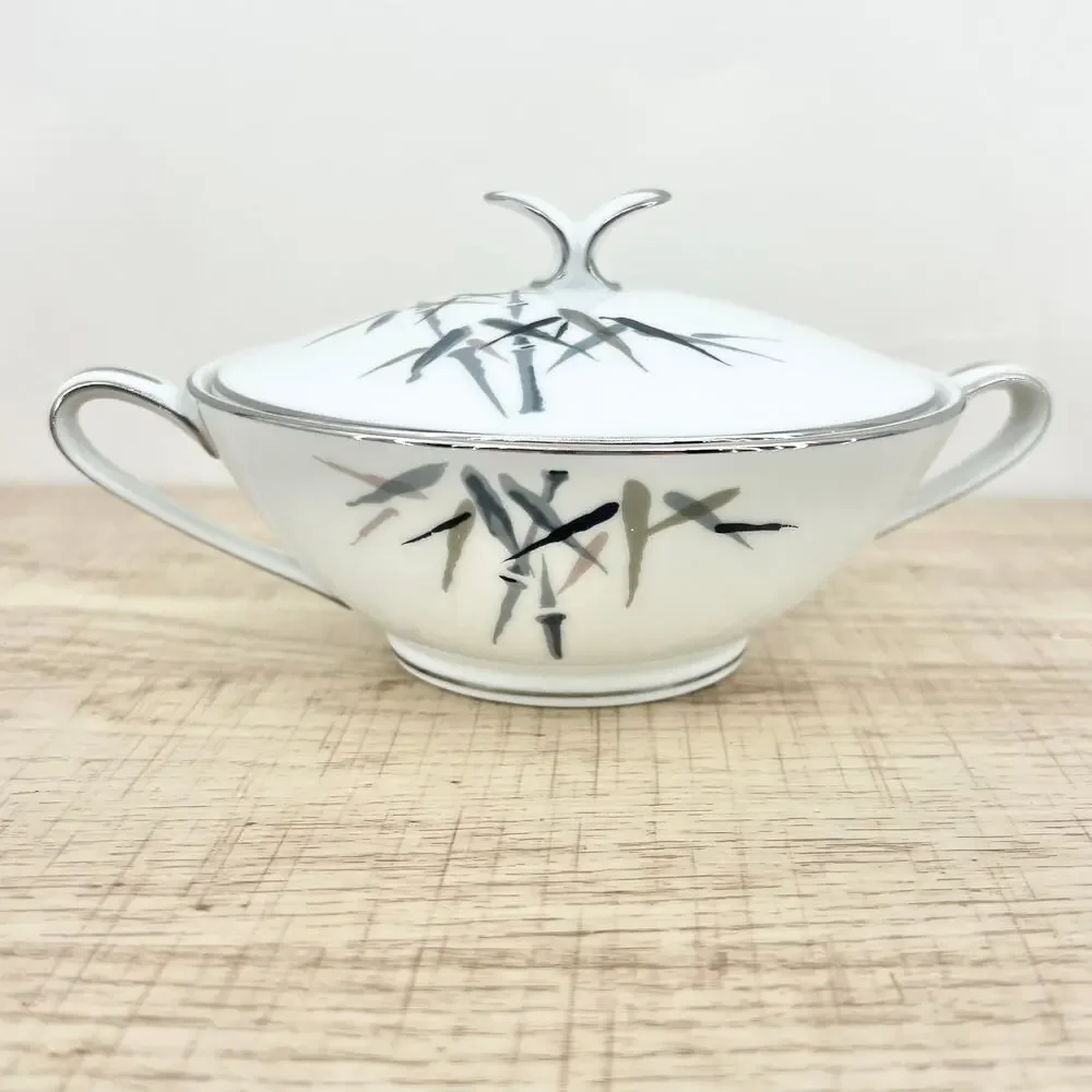 Noritake VINTAGE 1950s Japanese Porcelain Sugar Bowl Handpainted Bamboo 2133 B08